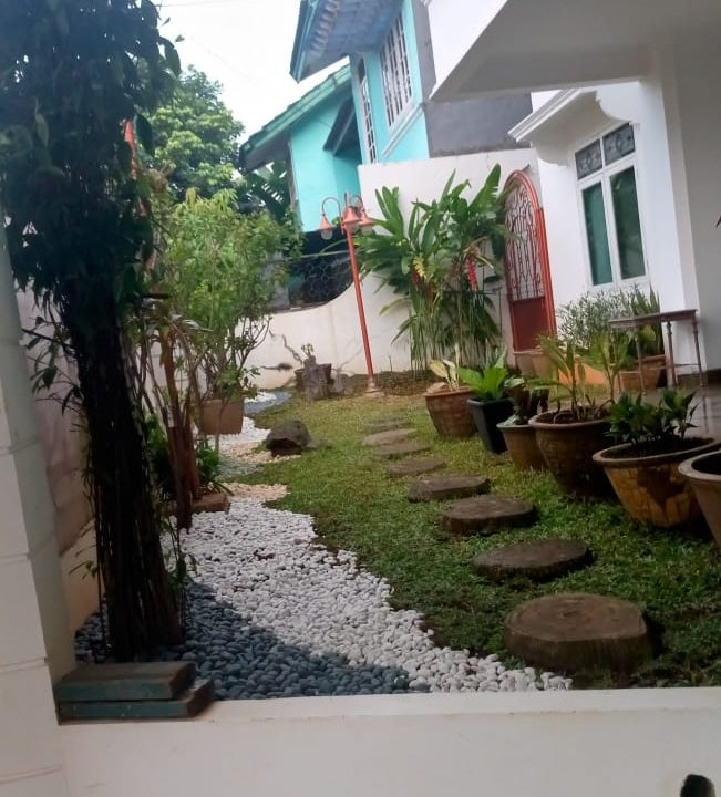 DIJUAL RUMAH JALAN CINERE DEPOK  (1)