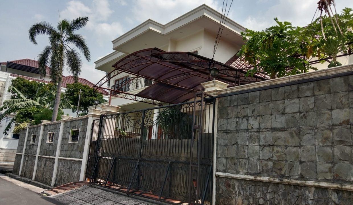DIJUAL RUMAH TEBET  (6)
