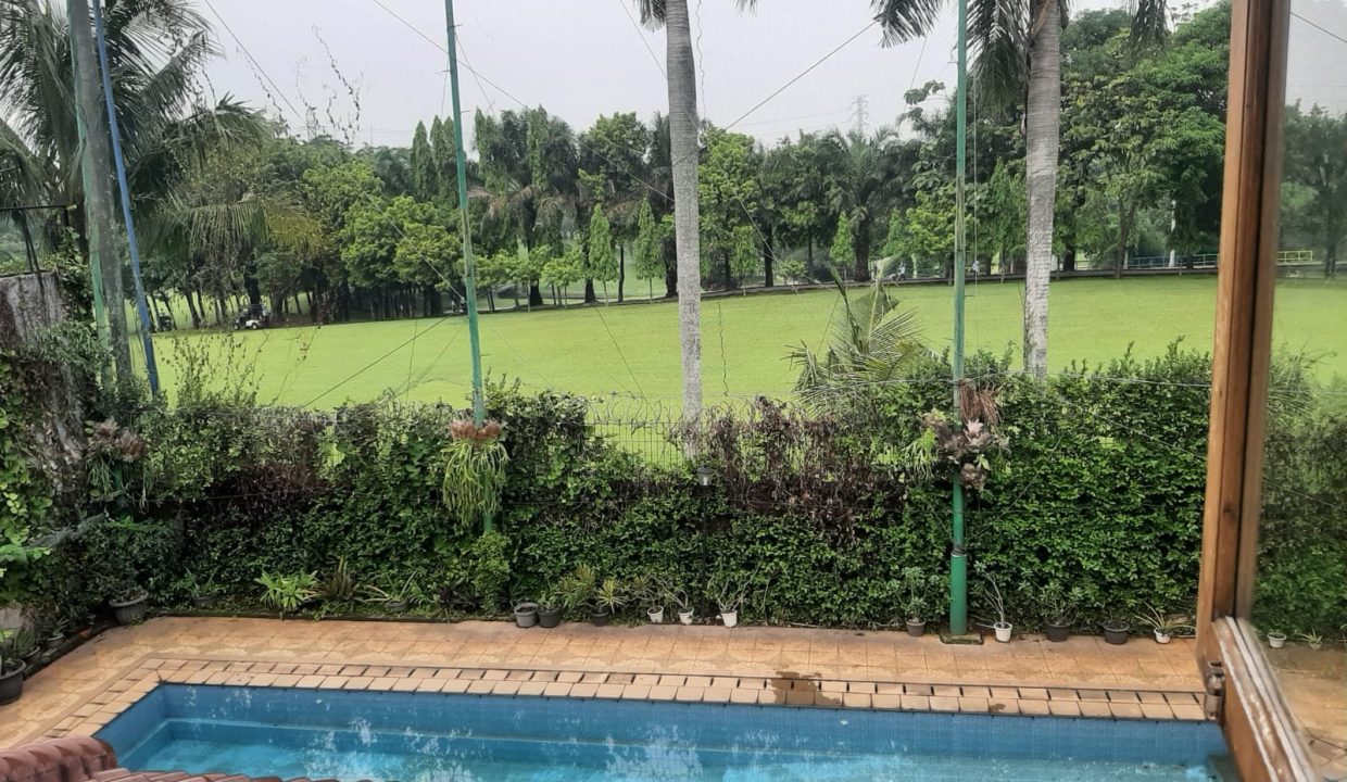 DIJUAL VILLA VIEW GOLF CINERE DEPOK (1,9)