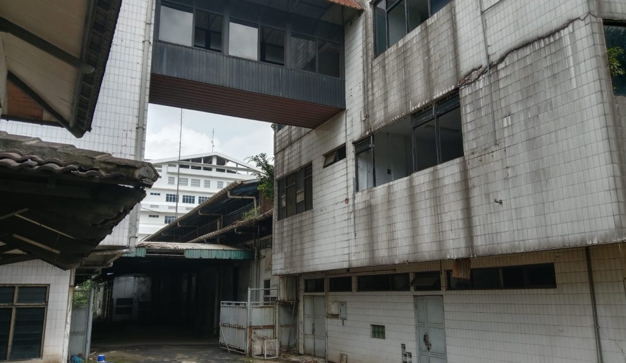 PABRIK PULOGADUNG (6)