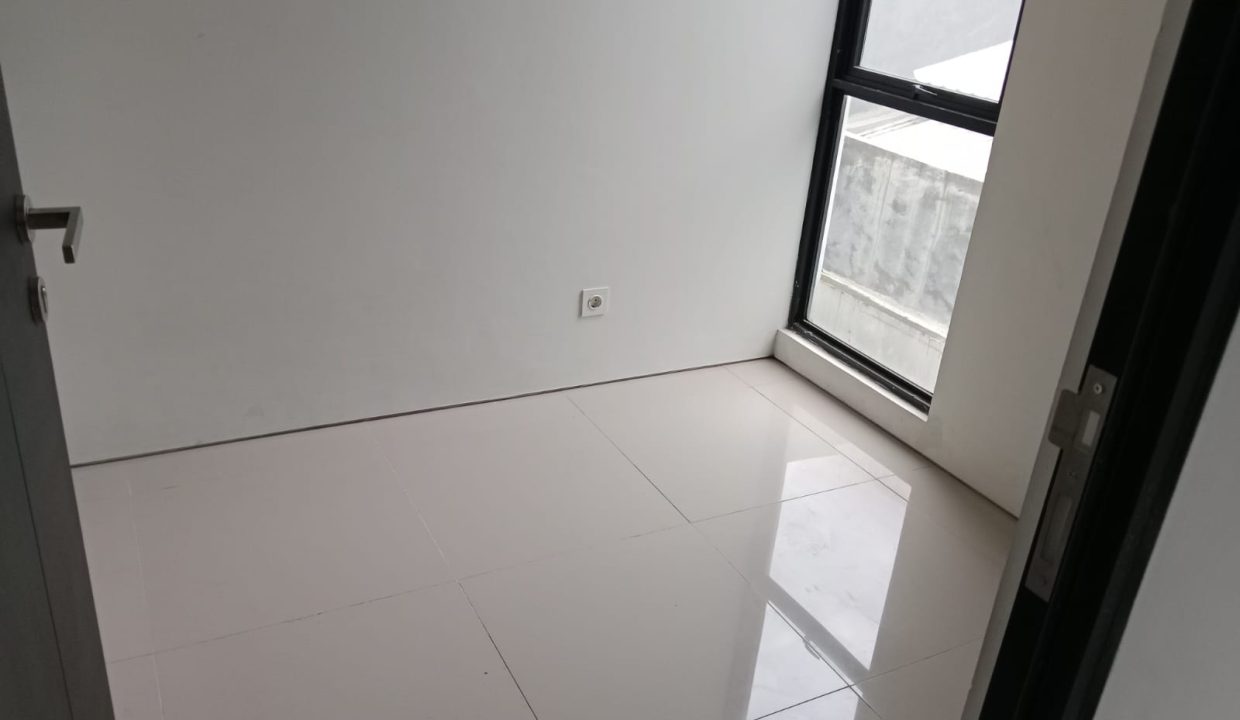 DIJUAL RUMAH CITRA GARDEN PURI JAKARTA BARAT (6)