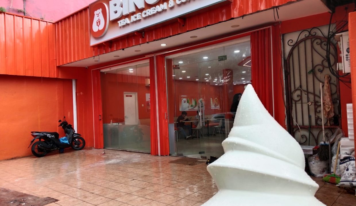 DIJUAL RUMAH USAHA SALEMBA JAKARTA PUSAT (1,4)