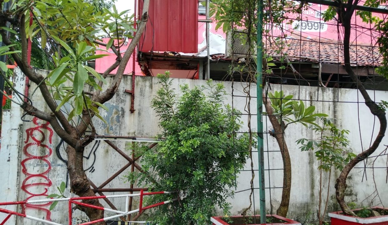 DIJUAL RUMAH USAHA SALEMBA JAKARTA PUSAT (2)
