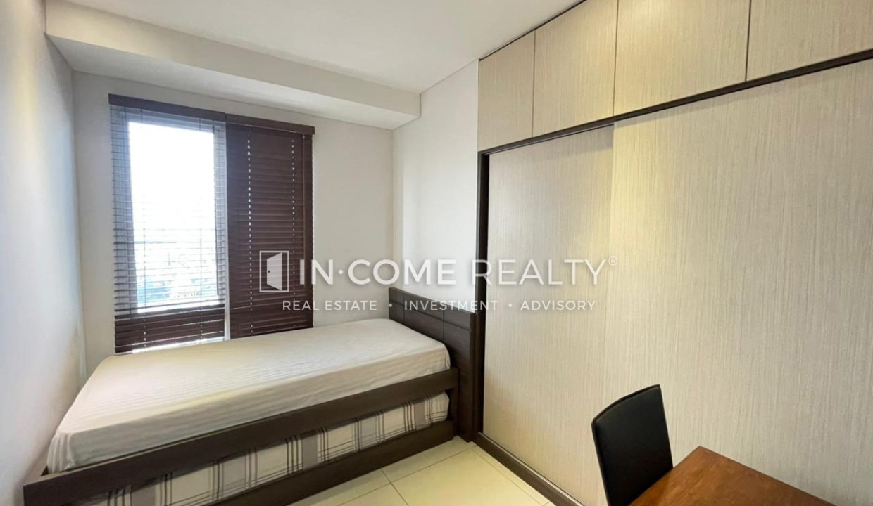 SEWA APARTEMEN THAMRIN  (5)