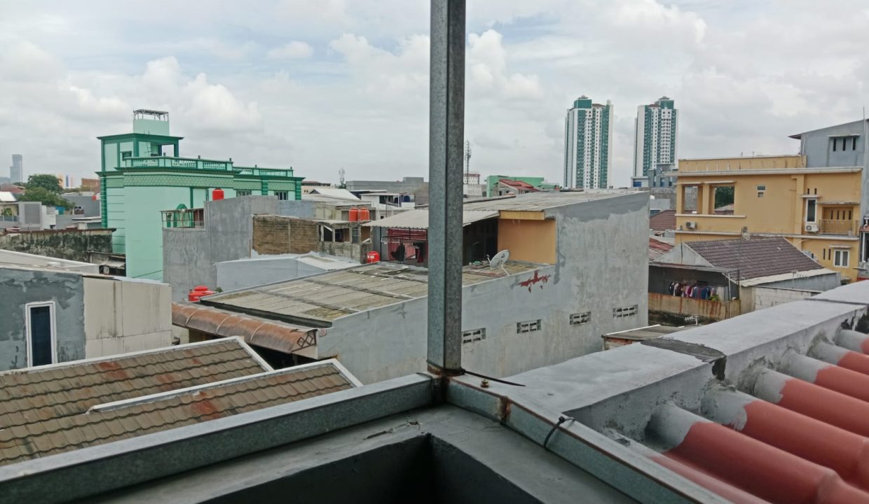 DIJUAL RUMAH KOSAN PASEBAN TIMUR (11)