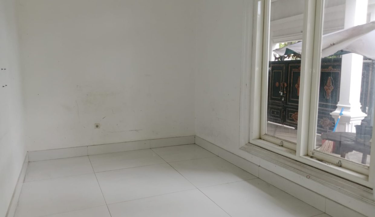 DIJUAL RUMAH MEWAH DUREN SAWIT JAKARTA TIMUR + PRIVATE POOL (4)