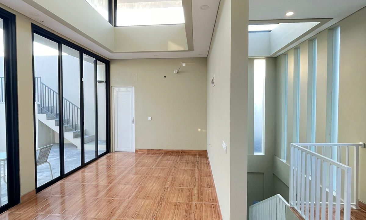 DIJUAL RUMAH MEWAH PULOMAS JAKARTA TIMUR (13)