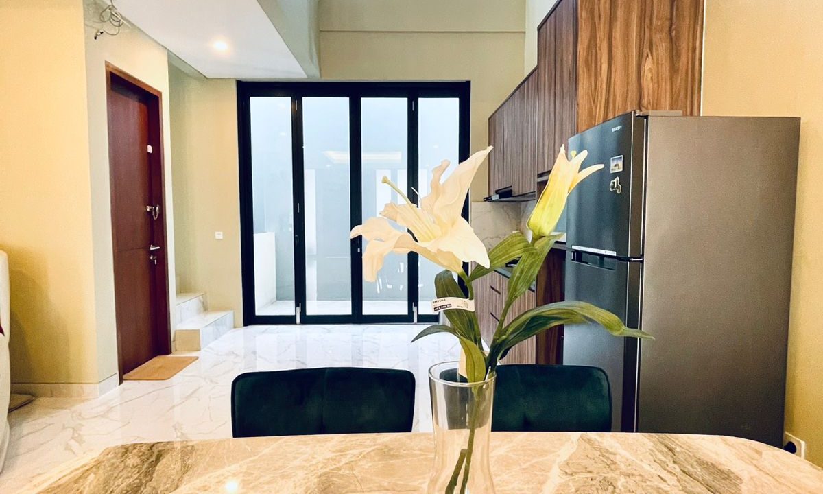 DIJUAL RUMAH MEWAH PULOMAS JAKARTA TIMUR (15)