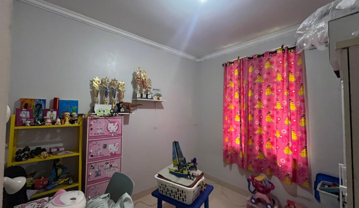 DIJUAL RUMAH MEWAH TELAGA GOLF DEPOK (13)