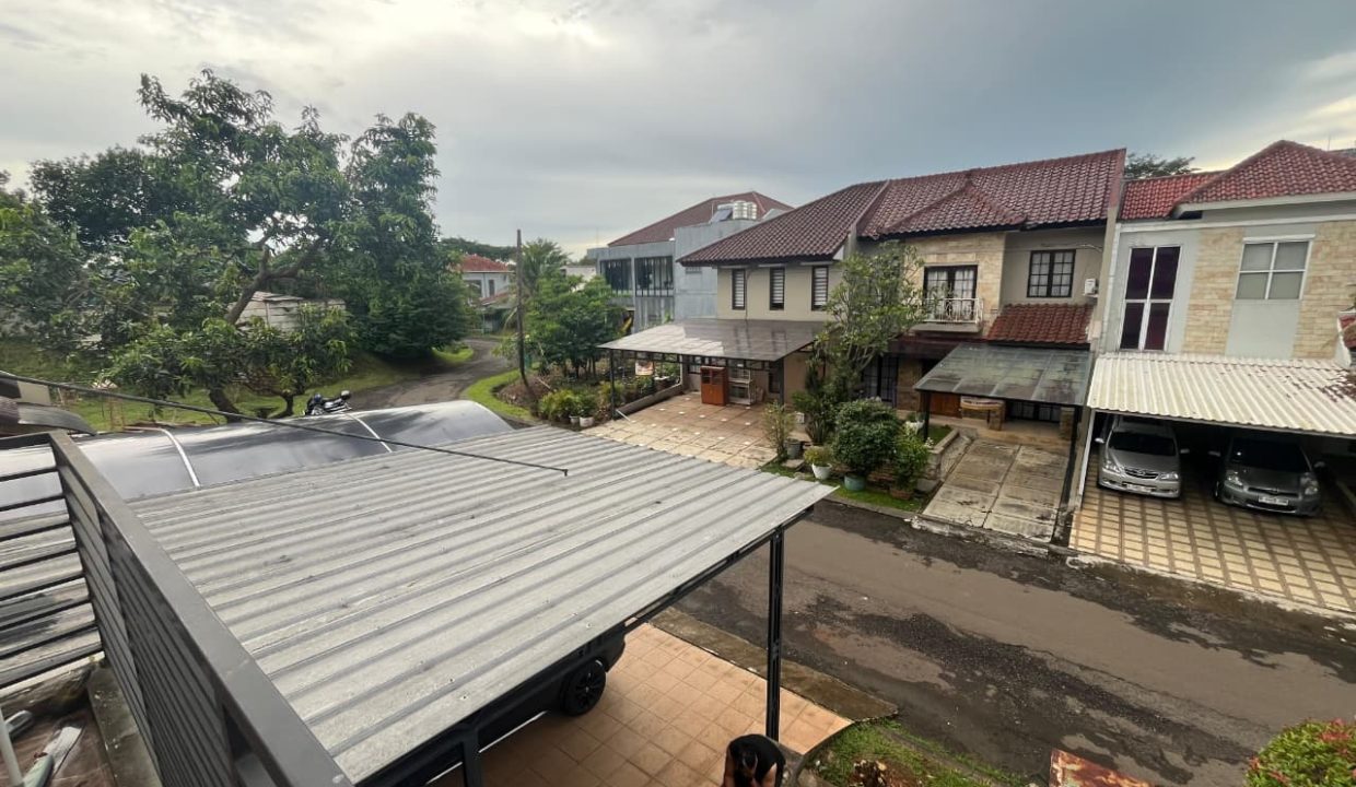 DIJUAL RUMAH MEWAH TELAGA GOLF DEPOK (2)