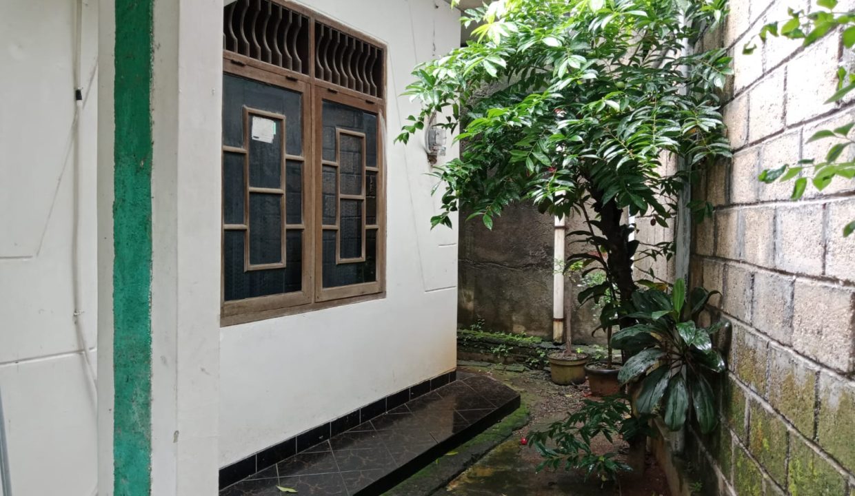 RUMAH SRENGSENG SAWAH JAGAKARSA JAKARTA SELATAN (7)