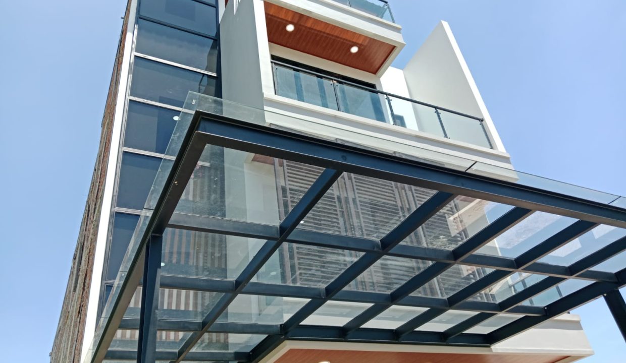 ALONICA HILLS CILANDAK MODERN LIVING JAKARTA SELATAN (1,4)