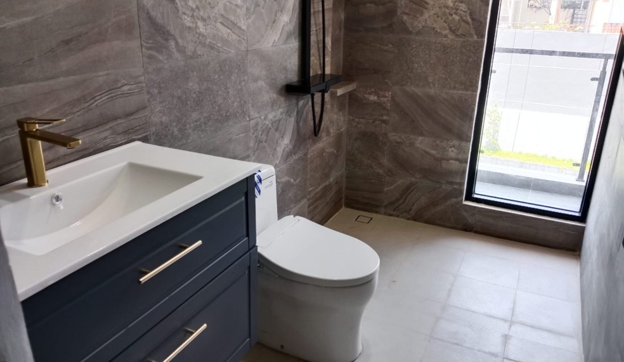 ALONICA HILLS CILANDAK MODERN LIVING JAKARTA SELATAN (7)