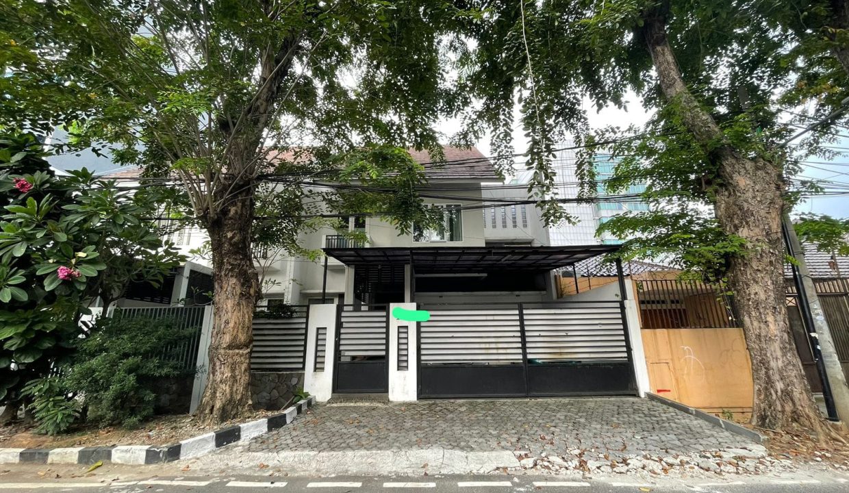 DIJUAL RUMAH CEMPAKA PUTIH TIMUR (0,6)