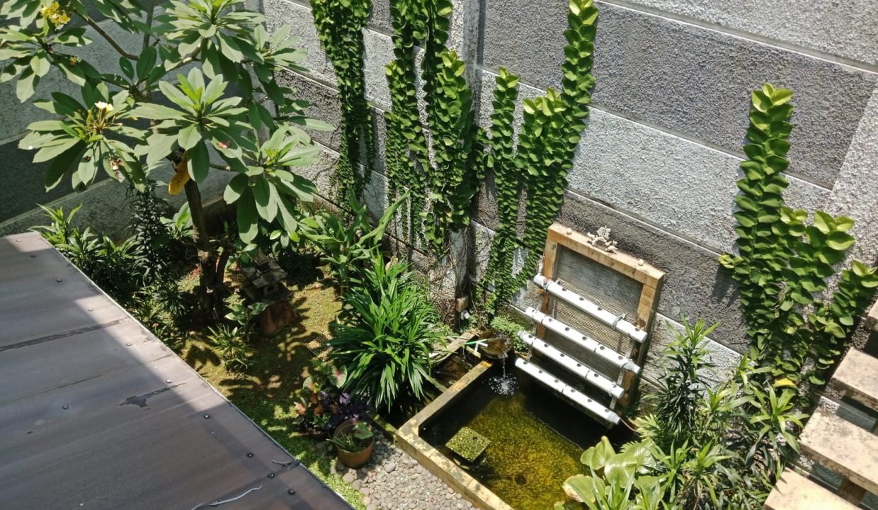 DIJUAL RUMAH CEMPAKA PUTIH TIMUR (12)