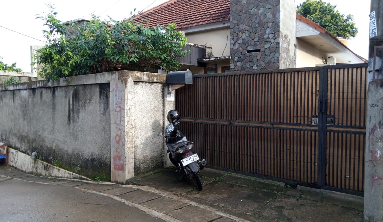 DIJUAL RUMAH DEKAT STASIUN ALAM TVRI DEPOK (0,2)