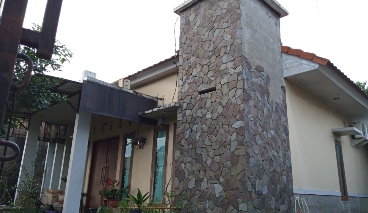 DIJUAL RUMAH DEKAT STASIUN ALAM TVRI DEPOK (1)