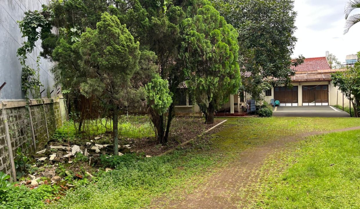 DIJUAL RUMAH MEWAH DEPOK  (2)