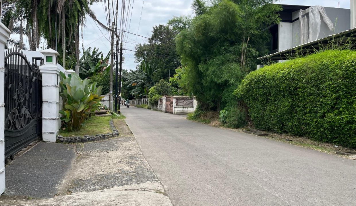 DIJUAL RUMAH MEWAH DEPOK  (7)