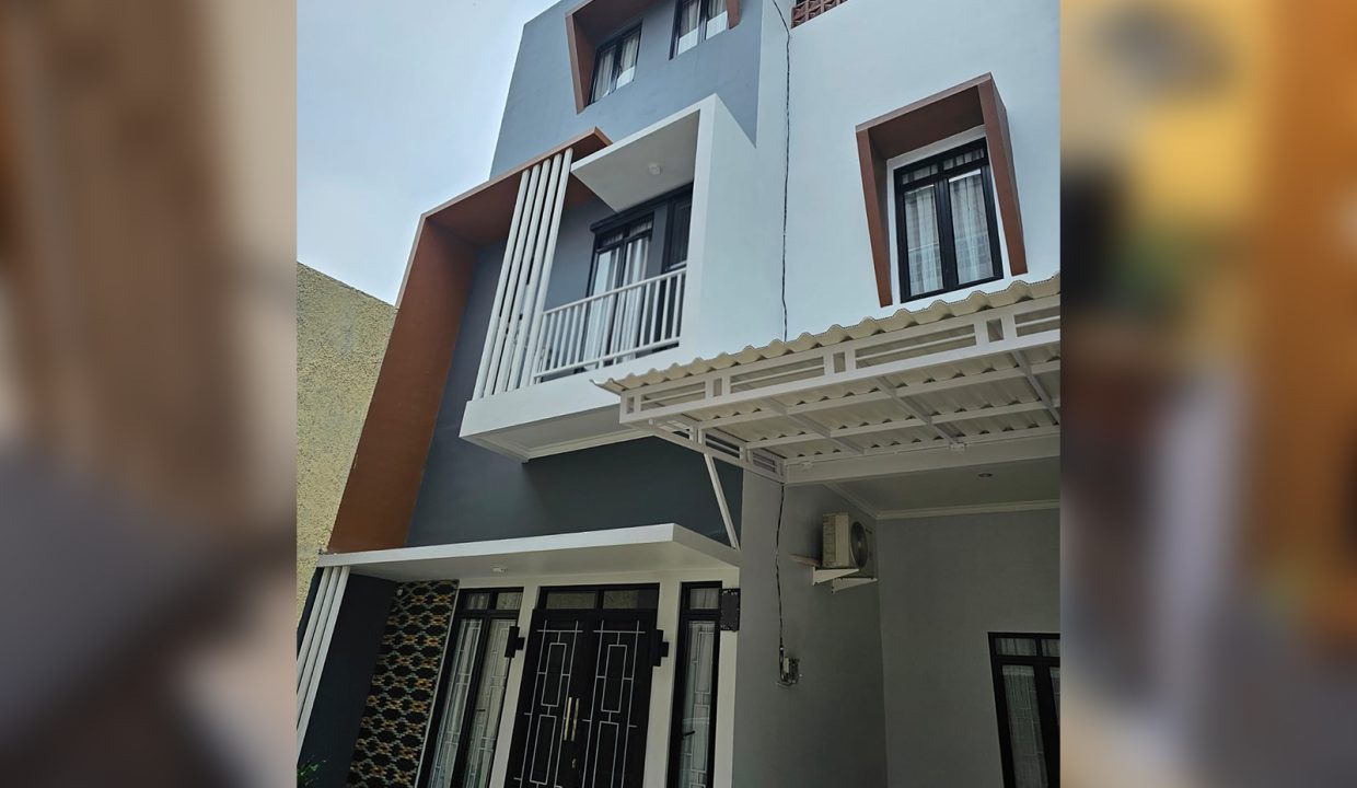 DIJUAL RUMAH MEWAH SRENGSENG SAWAH JAGAKARSA JAKARTA SELATAN (1).jpeg