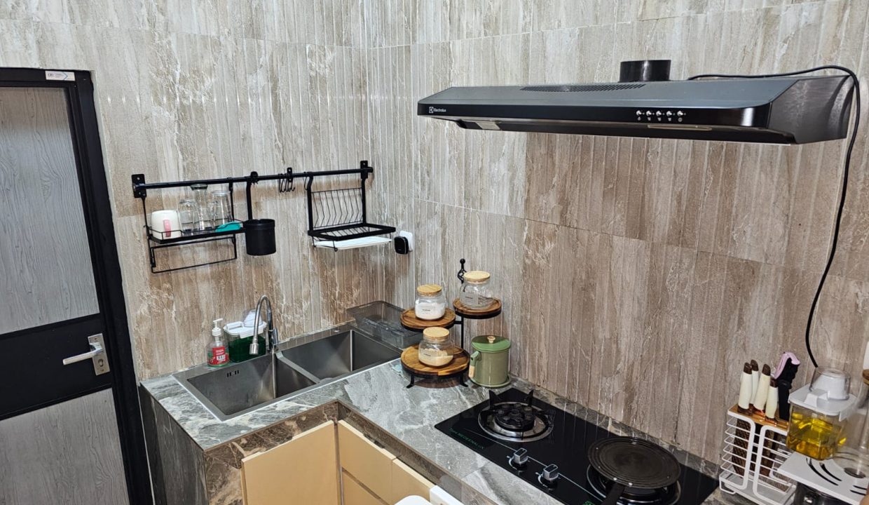 DIJUAL RUMAH MEWAH SRENGSENG SAWAH JAGAKARSA JAKARTA SELATAN (9)