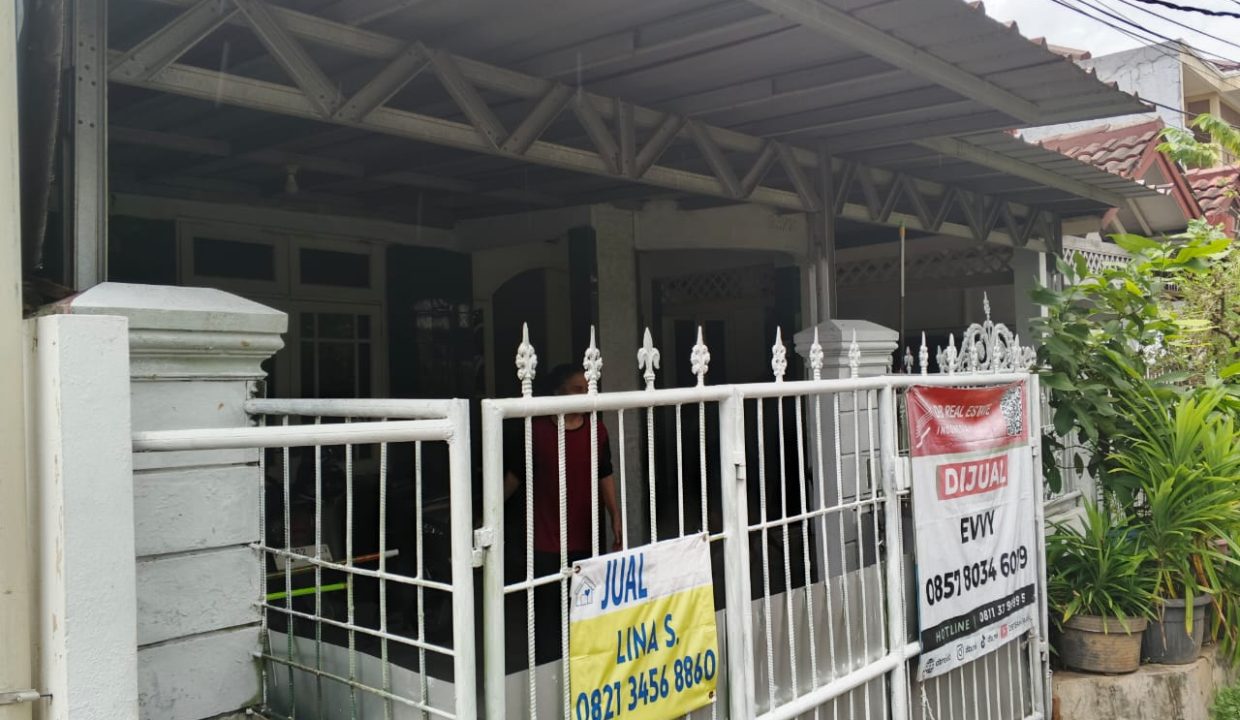 RUMAH GRAND GALAXY (1)