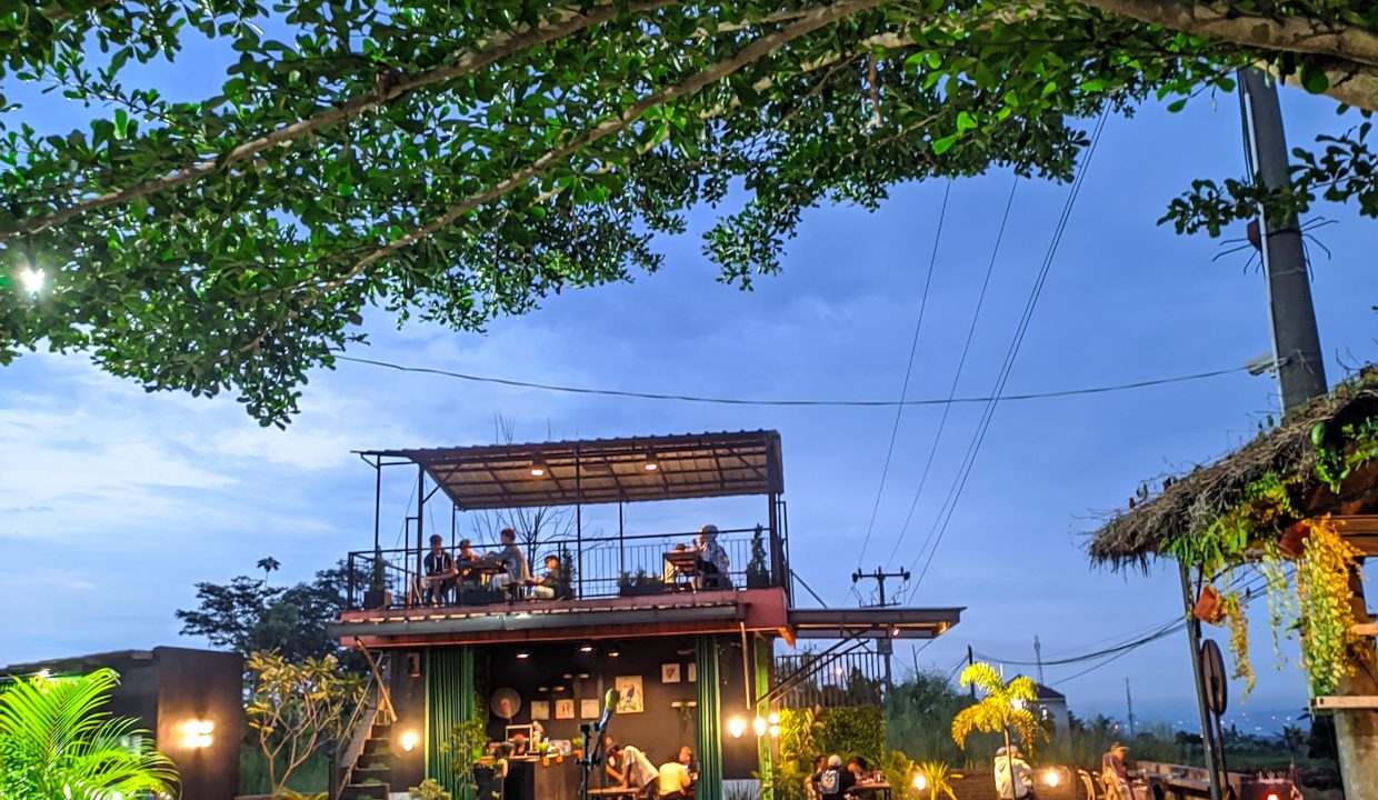 DIJUAL EKS RESTO DAN KEDAI KOPI TENJOL JAYA BOGOR - VIEW GUNUNG SALAK (8)