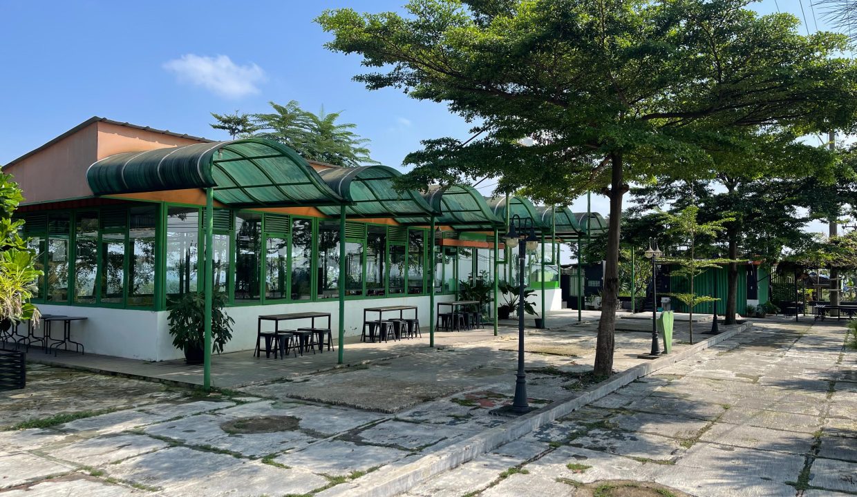 DIJUAL EKS RESTO DAN KEDAI KOPI TENJOL JAYA BOGOR - VIEW GUNUNG SALAK (9)