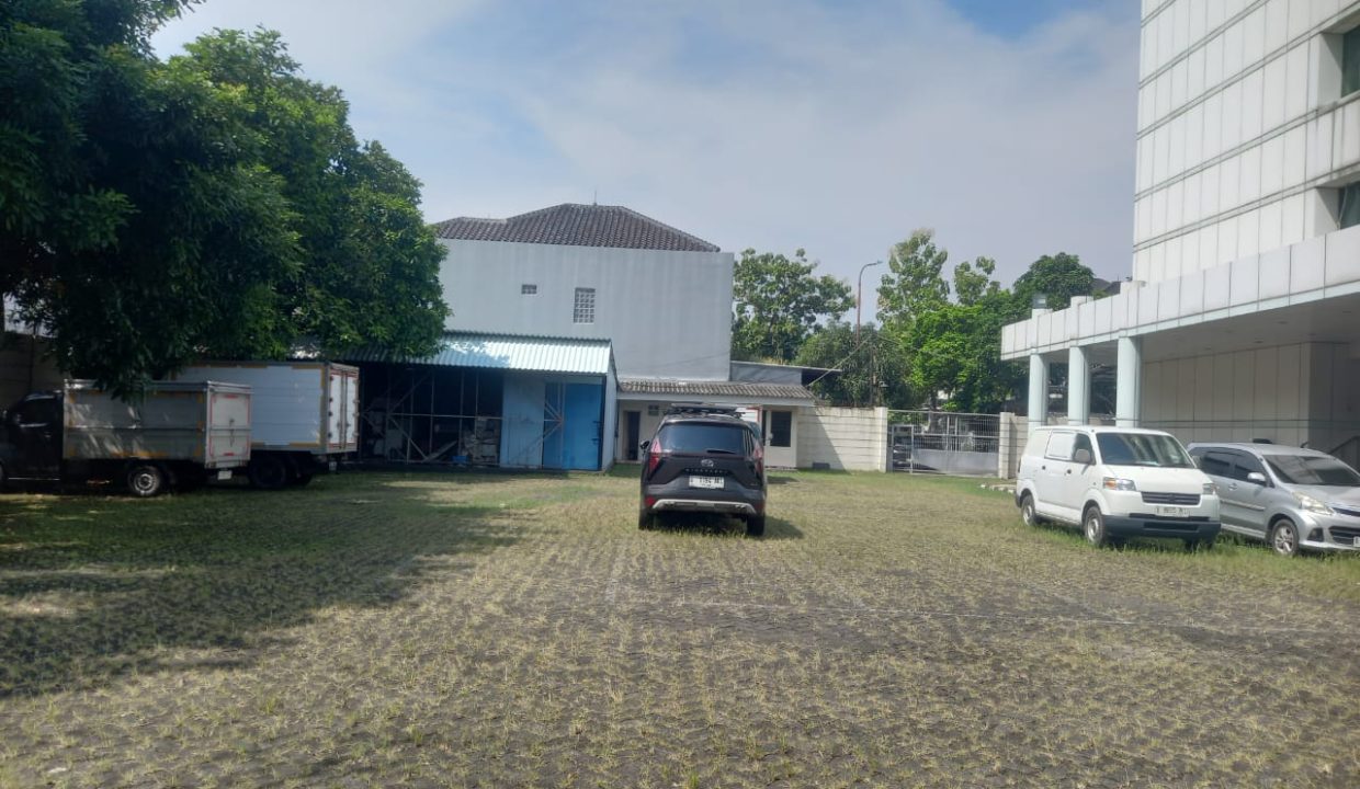DIJUAL GEDUNG OFFICE 6,5 LANTAI RAWAMANGUN JAKARTA TIMUR (5)
