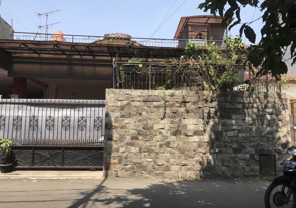 DIJUAL RUMAH BATU AMPAR JAKARTA TIMUR (2)