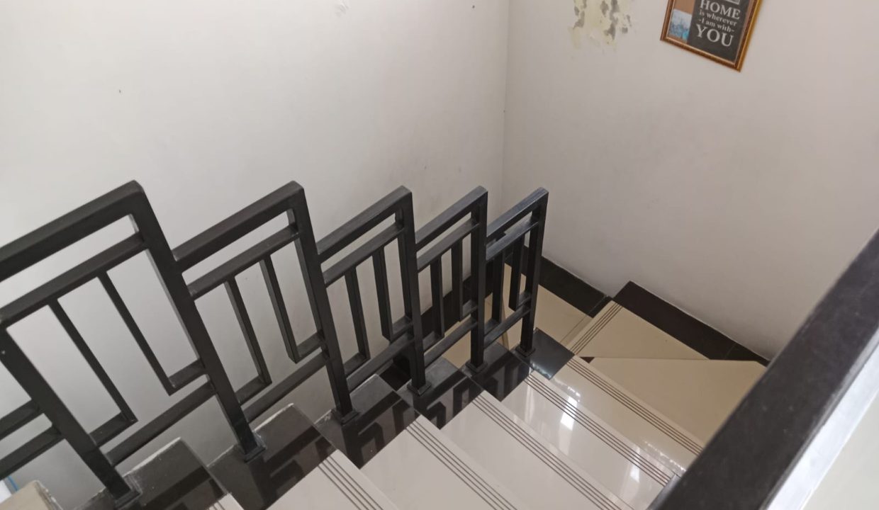 DIJUAL RUMAH JALAN MUAMALAH CIPEDAK JAGAKARSA JAKARTA SELATAN (11)