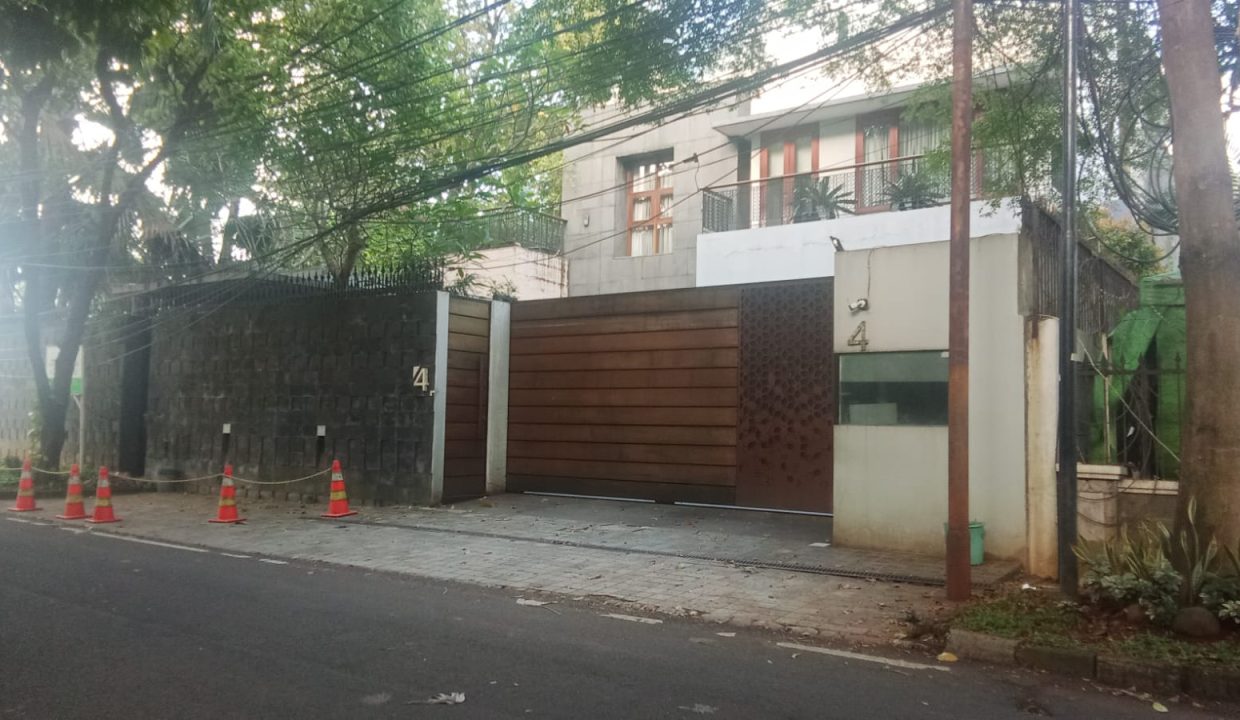 DIJUAL RUMAH MEWAH PATRA KUNINGAN JAKARTA SELATAN (1)