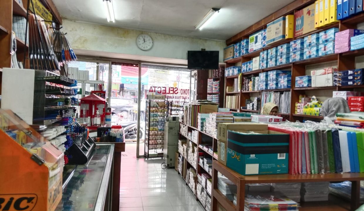 DIJUAL TOKO SELECKTA JALAN KYAI MAJA JAKARTA SELATAN (1)