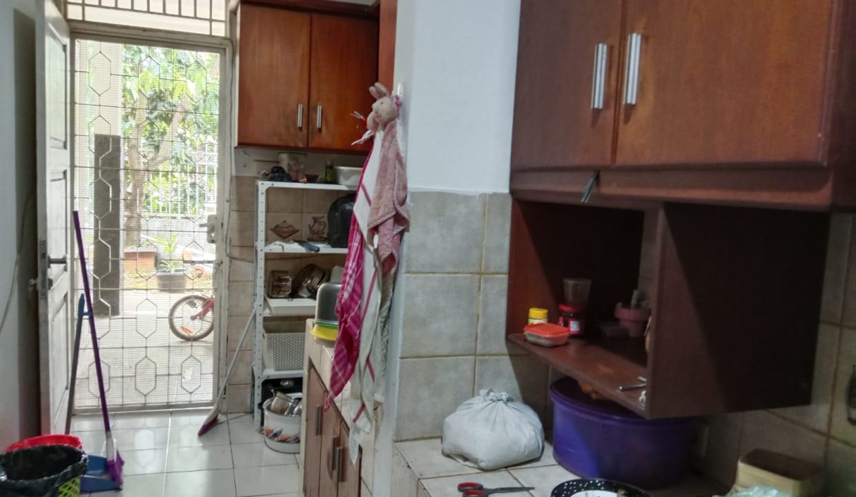 VILLA BINTARO REGENCY (10)
