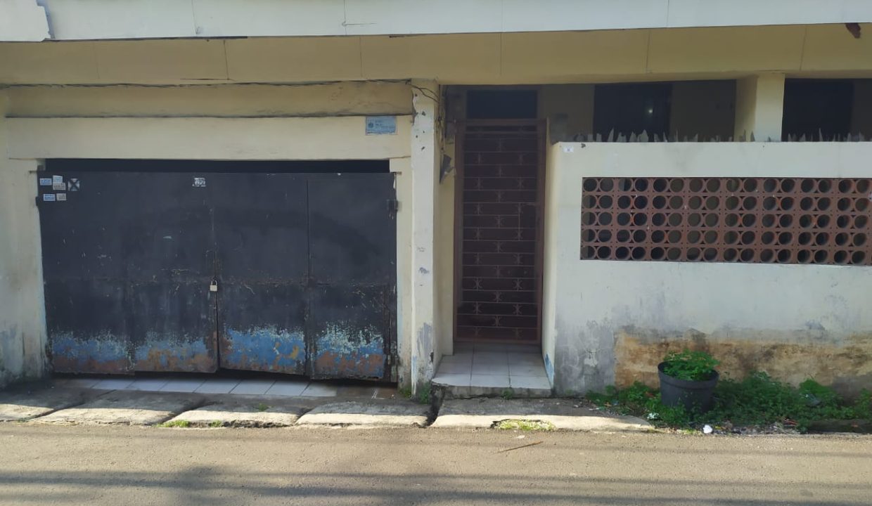 DIJUAL RUMAH JALAN FLAMBOYAN KEBON JERUK JAKARTA BARAT (4)