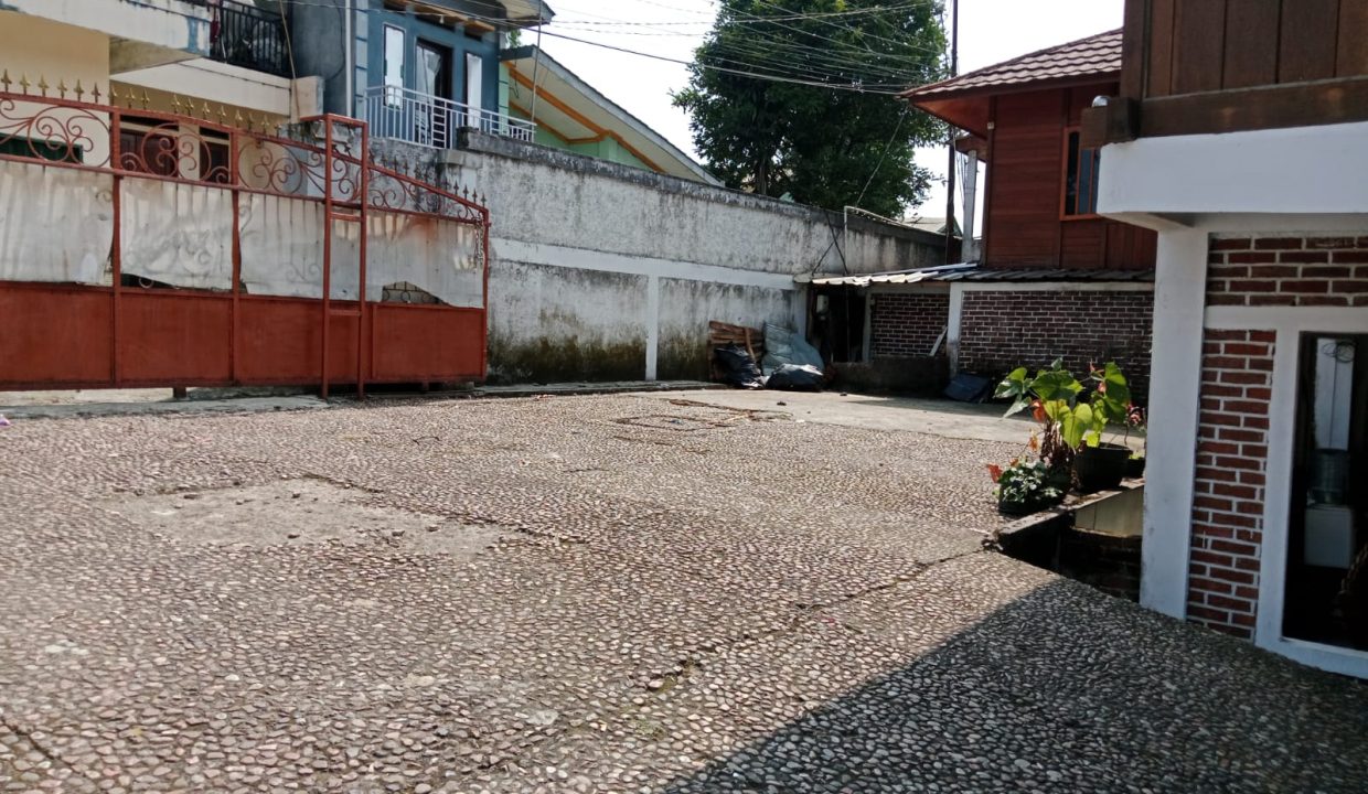 DIJUAL VILLA AKTIF PUNCAK CISARUA BOGOR (10)