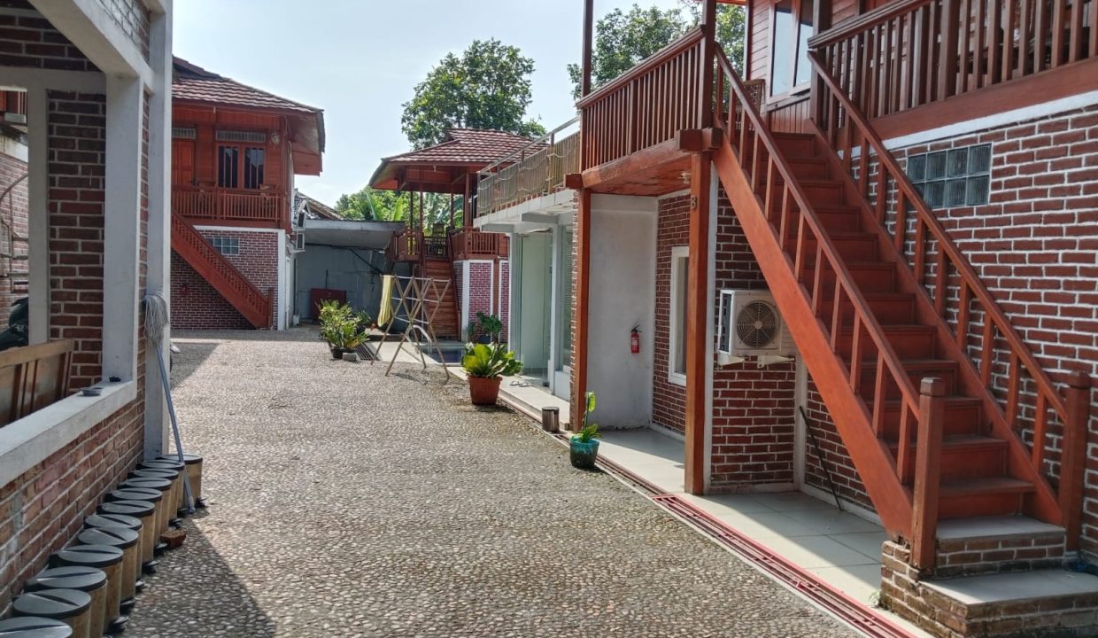 DIJUAL VILLA AKTIF PUNCAK CISARUA BOGOR (17)