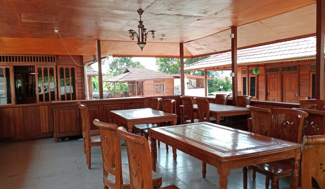 DIJUAL VILLA AKTIF PUNCAK CISARUA BOGOR (3)
