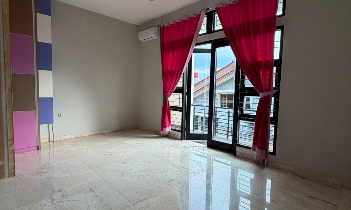 DIJUAL RUMAH HOOKPULOMAS BARAT (1)