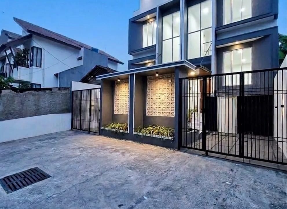 DIJUAL RUMAH MEWAH JAGAKARSA JAKARTA SELATAN (4)