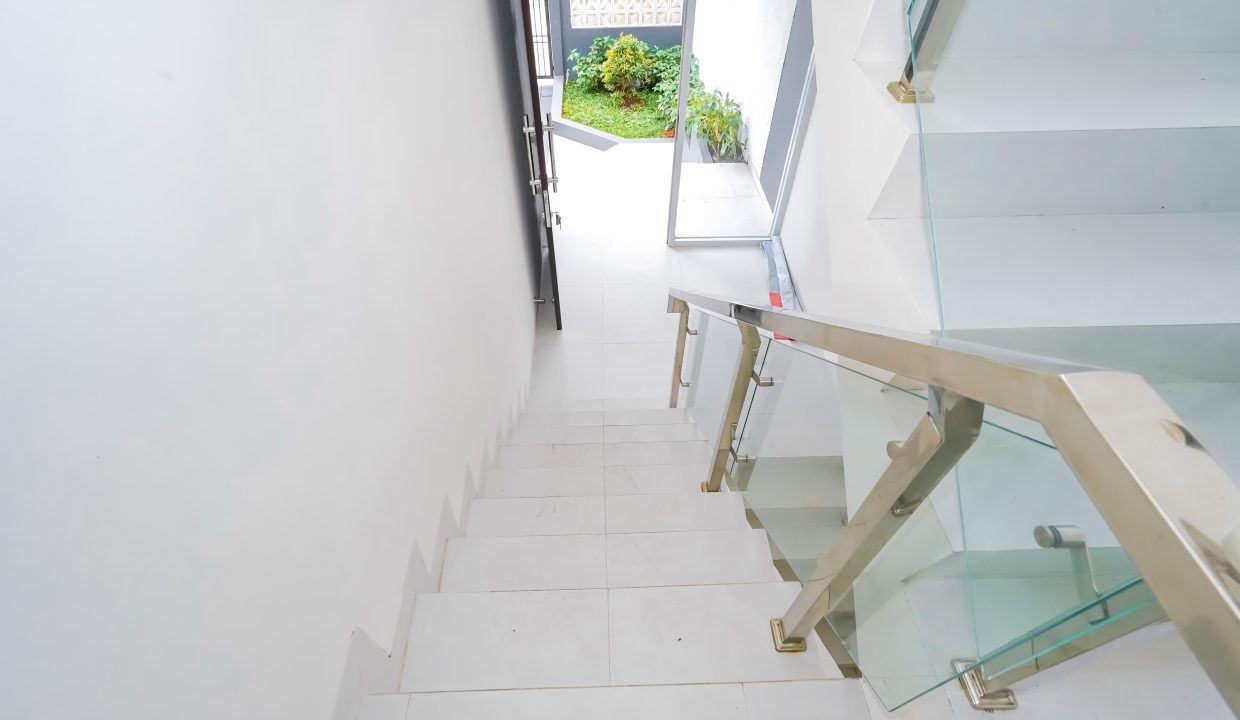 DIJUAL RUMAH MEWAH JAGAKARSA JAKARTA SELATAN (6)