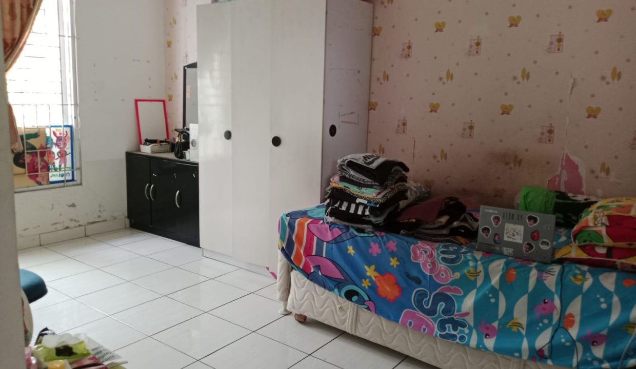 DIJUAL RUMAH PEKAYON BEKASI SELATAN (11)