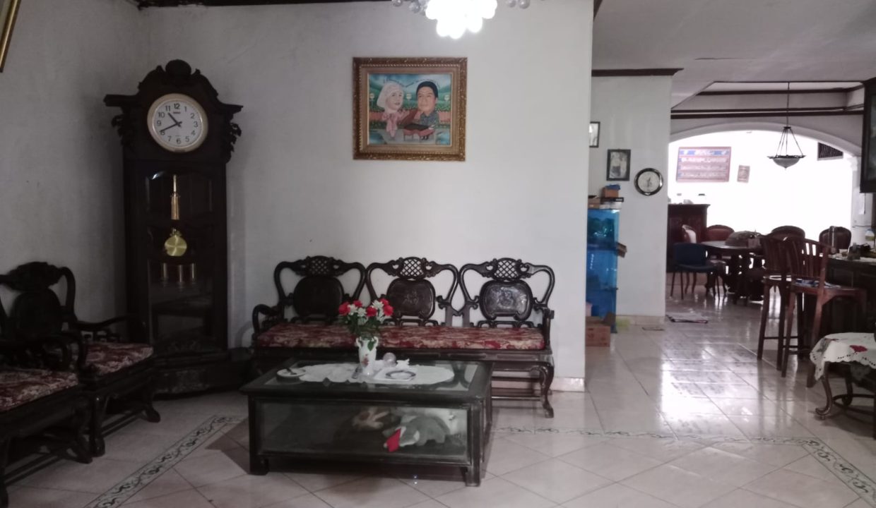 DIJUAL RUMAH PEKAYON JAYA BEKASI (10)