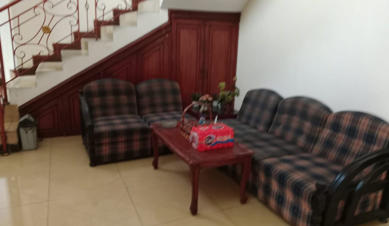 DIJUAL GEDUNG PONDOK BAMBU JAKART TIMUR (10)