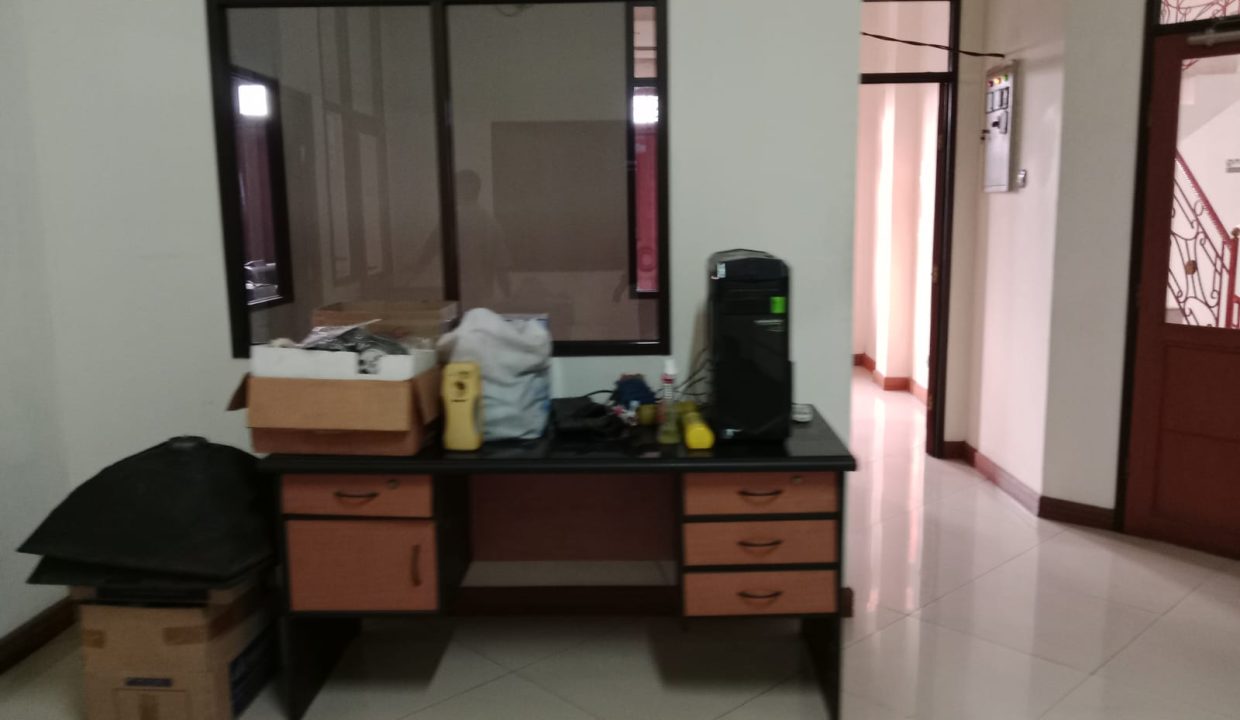 DIJUAL GEDUNG PONDOK BAMBU JAKART TIMUR (5)