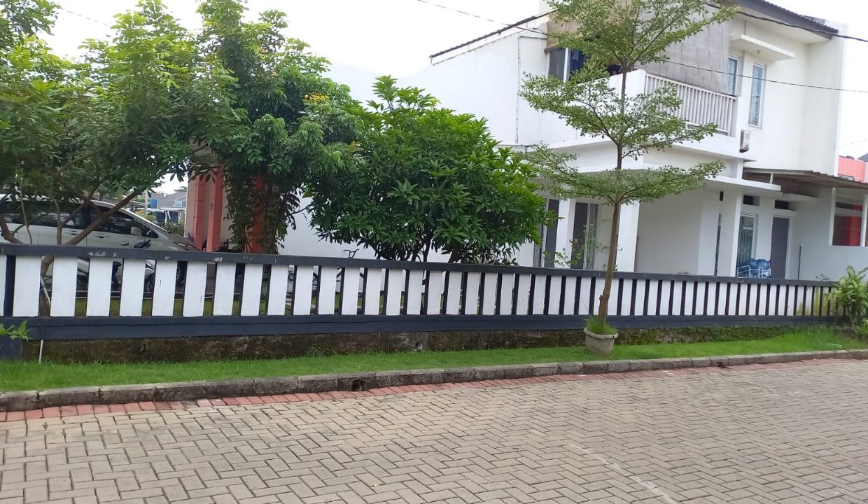 DIJUAL RUMAH SAWANGAN DEPOK (1)