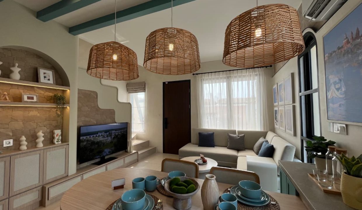 RUMAH TYPE AZURA CLUSTER MALTA CITRA GARDEN 8 JAKARTA BARAT (32)