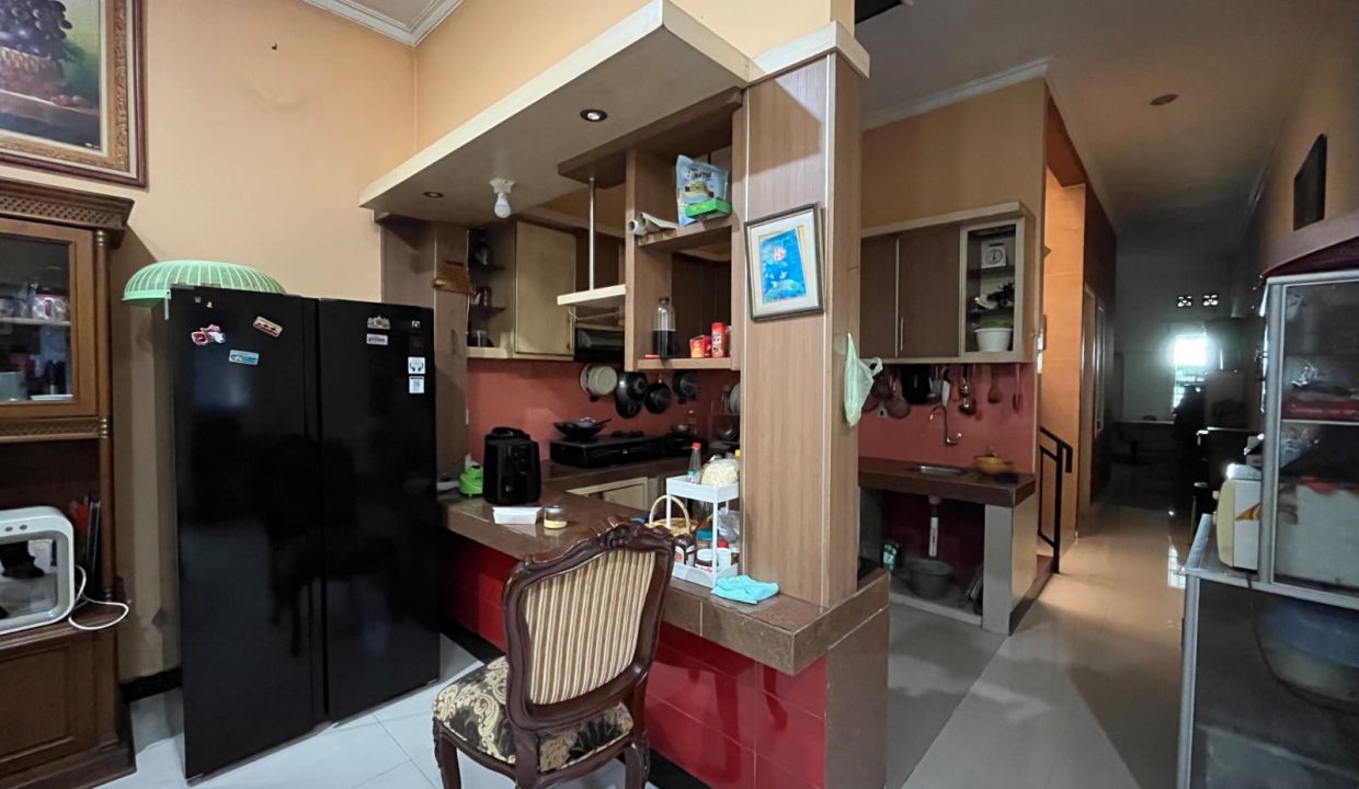 DIJUAL RUMAH MEWAH JATIWARINGIN BEKASI (11)
