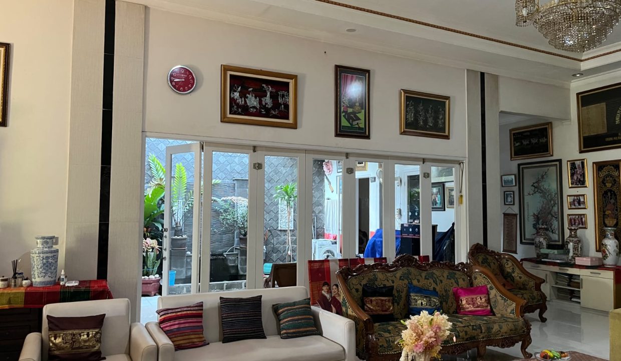 DIJUAL RUMAH MEWAH JATIWARINGIN BEKASI (15)