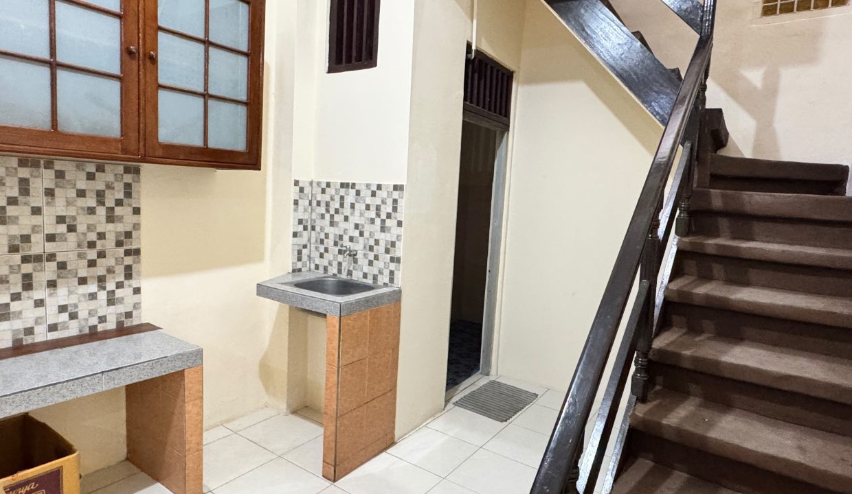 DIJUAL RUMAH MEWAH PONDOK BAMBU JAKARTA TIMUR (7)
